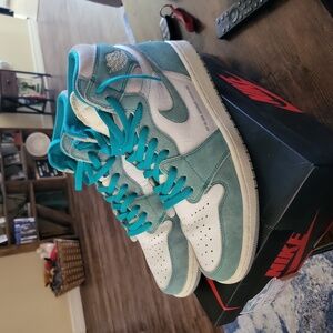 Jordan 1 "Turbo Green"
